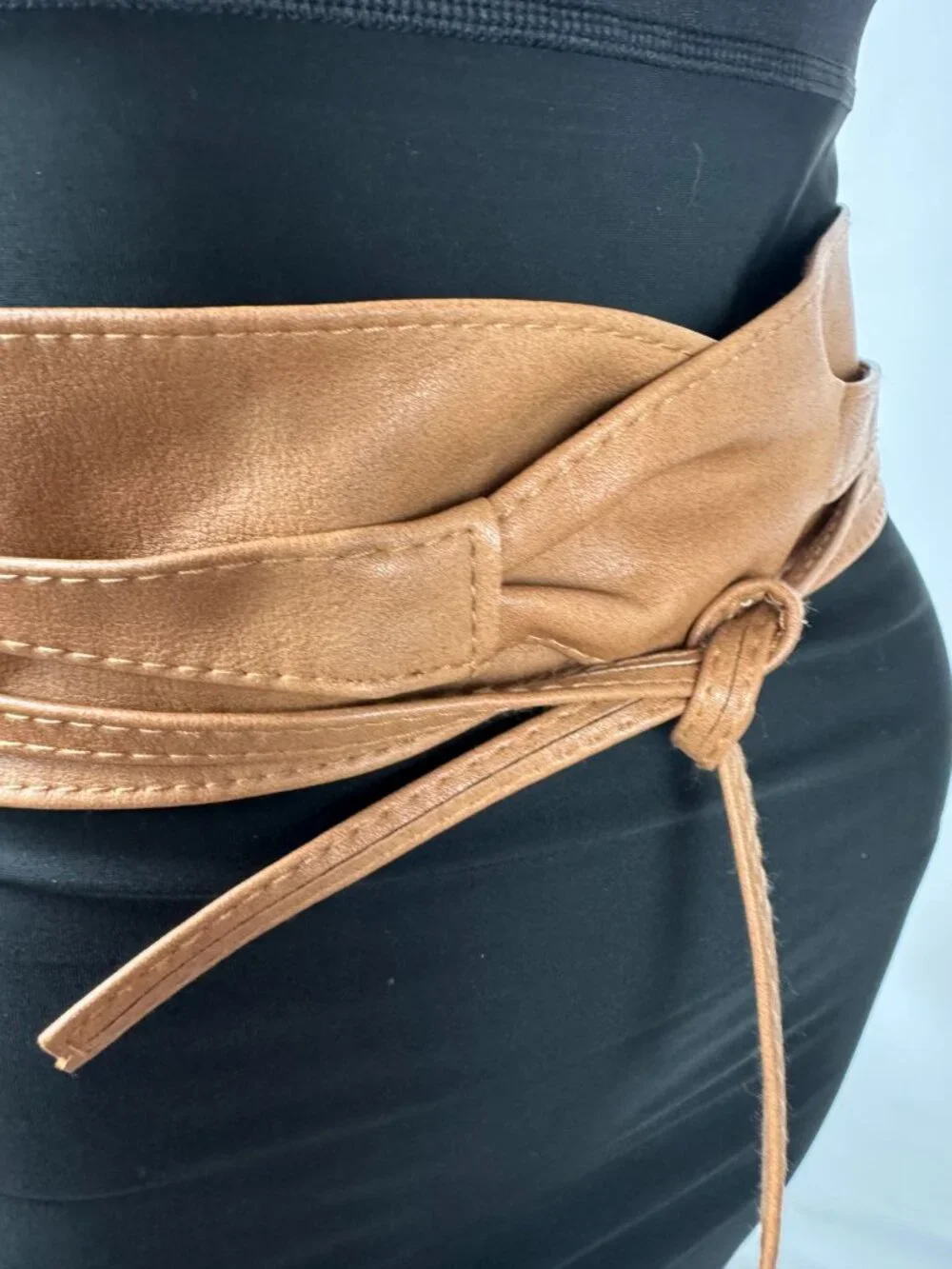 Fashiongen Camel Tan Wide Obi Belt S-M Polyurethane Adjustable Wrap Belt